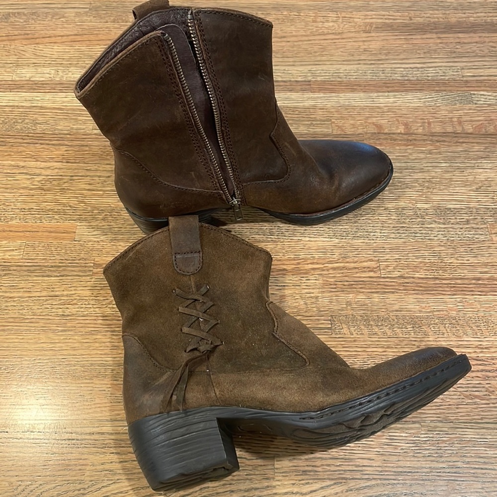 Brand New Born Boots